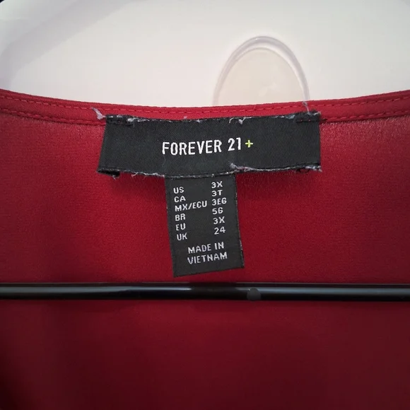 5/$10⚪️Forever 21 Red Burgundy Tie-Front Blouse - Picture 3 of 7
